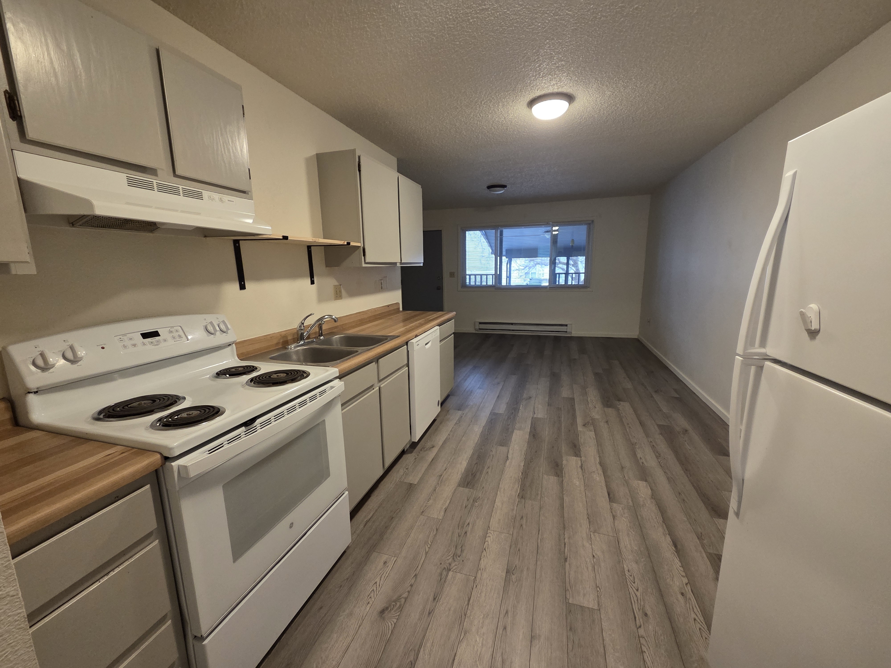 1610 Lloyd Street - 505